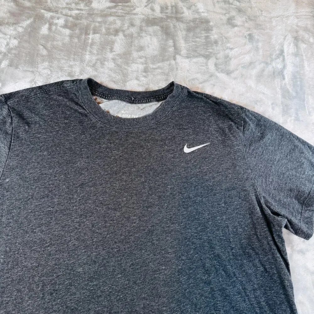 Nike The Tee Mens Shirt XL Dark Charcoal Grey Heather Dri-Fit Athletic Swoosh